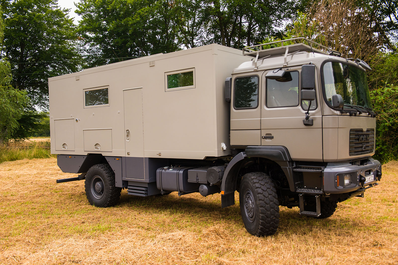 MAN F 2000 Allrad